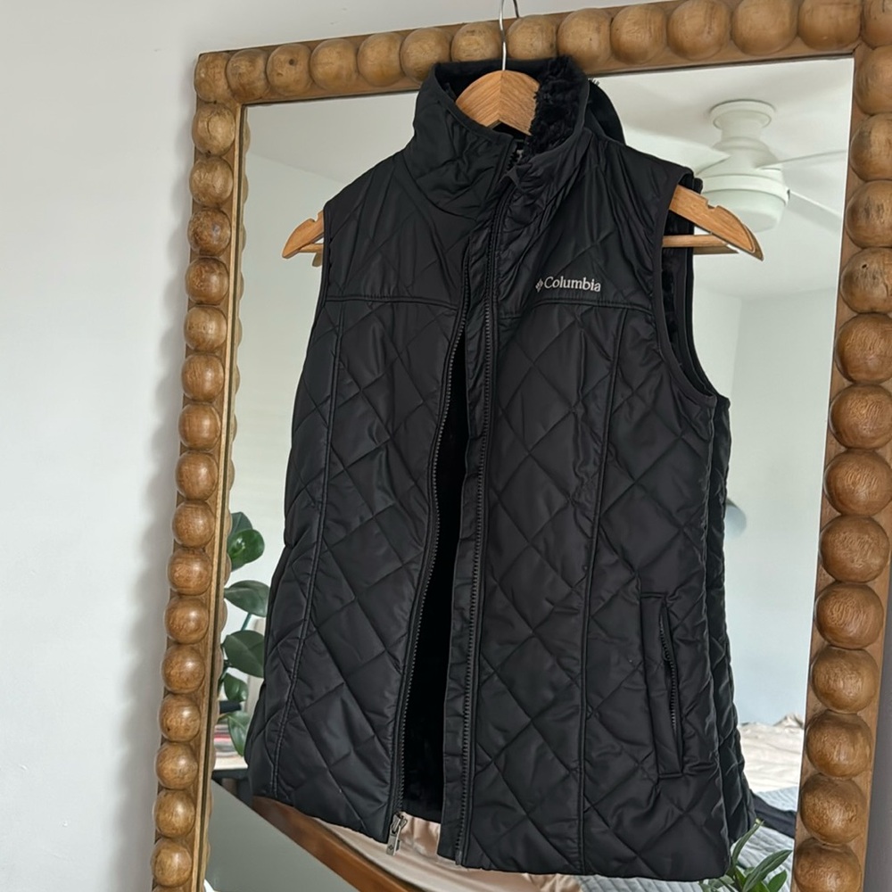 Columbia XS Black Vest